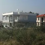 Grlic Obiteljski Odmor Apartamento