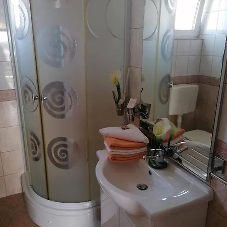 Grlic Obiteljski Odmor Vodice