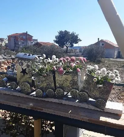 Grlic Obiteljski Odmor Apartment *