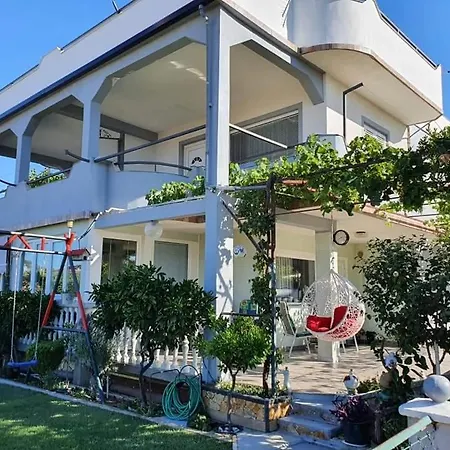 Grlic Obiteljski Odmor Apartamento