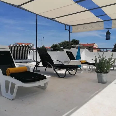 Apartment Grlic Obiteljski Odmor *