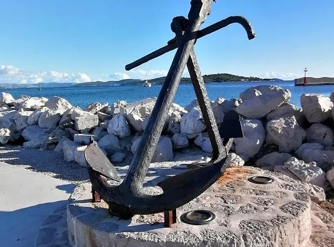 Grlic Obiteljski Odmor Apartamento Vodice