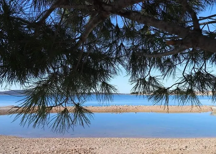Grlic Obiteljski Odmor Apartamento *