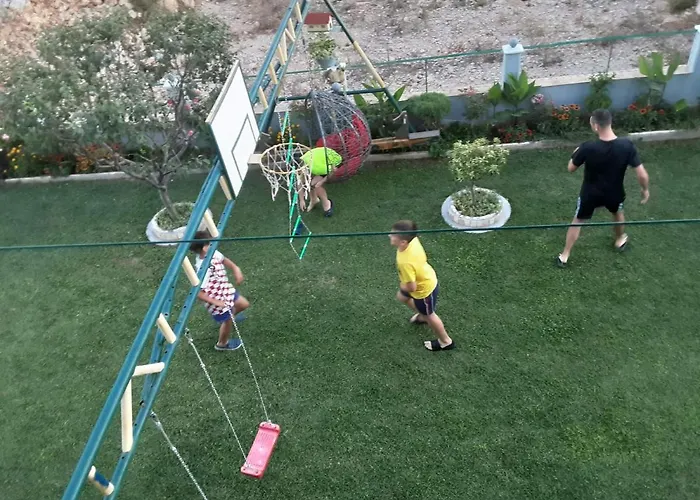 Grlic Obiteljski Odmor Apartamento *