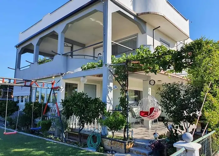 Grlic Obiteljski Odmor Apartamento